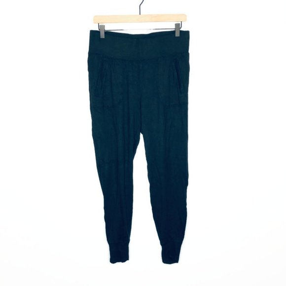 Athleta Pants - Athleta Salutation Joggers Pants Powervita Black with Pockets Medium